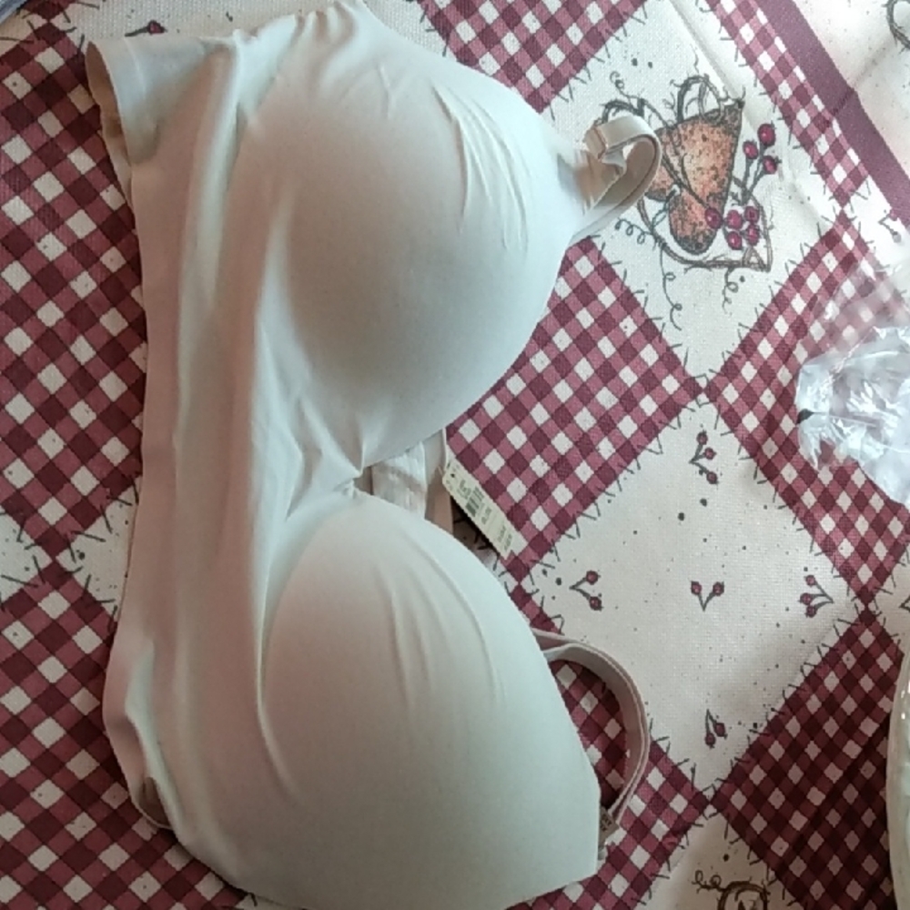 Cream Padded Bra